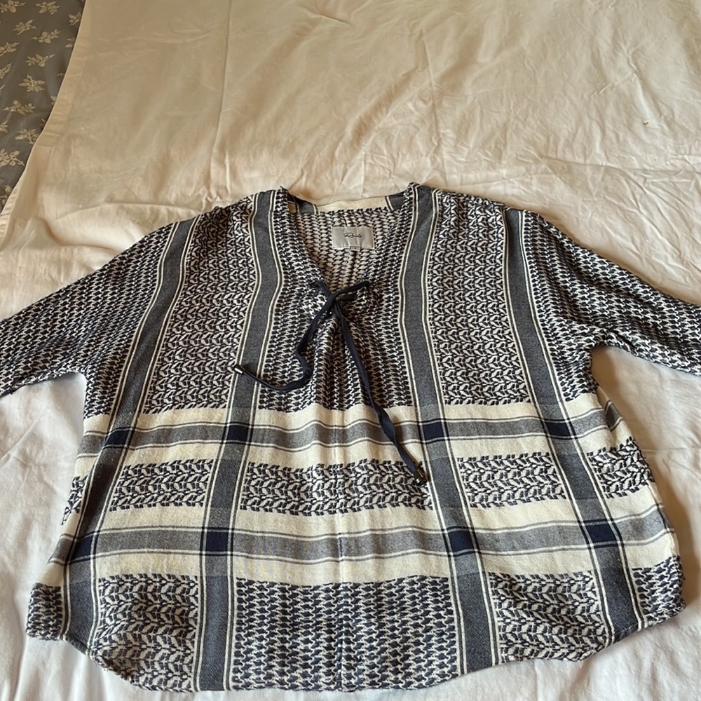 Small Rails Popover Blouse In Blue And White - image 2